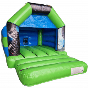 Harry_Potter_Bouncy_Castle_Hire_Kingdom_of_Castles_Farnborough_2